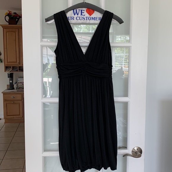 Vivienne Tam silk jersey black cocktail dress, size 2 lined EUC and easy to wear - Picture 3 of 8